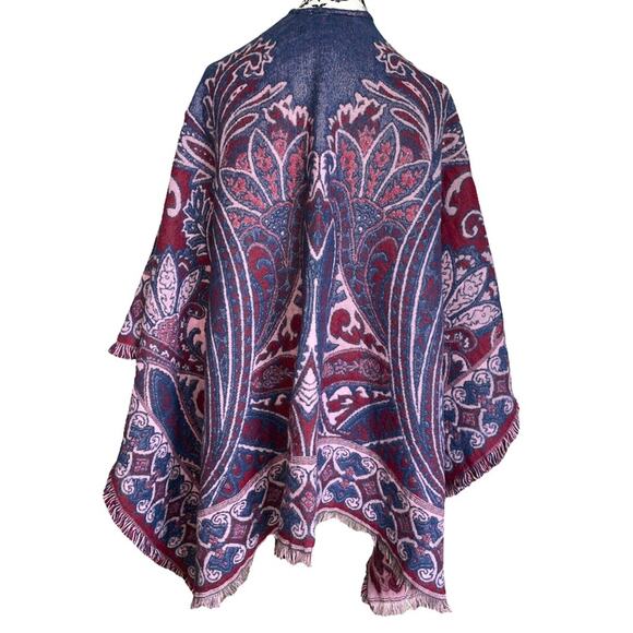 Marc New York Andrew Marc Paisley Wine Poncho Wrap Leather tie Tassels One Size - Picture 2 of 12